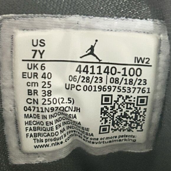 Air Jordan 3 Retro GS “Vintage Floral” Kids Size 7Y Lifestyle Sneakers - Picture 8 of 8